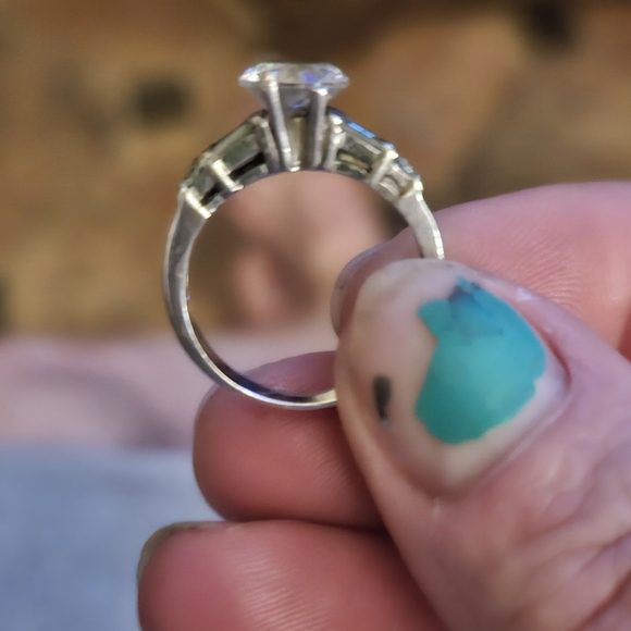 Meet your Posher, Tracy - Picture 2 of 6